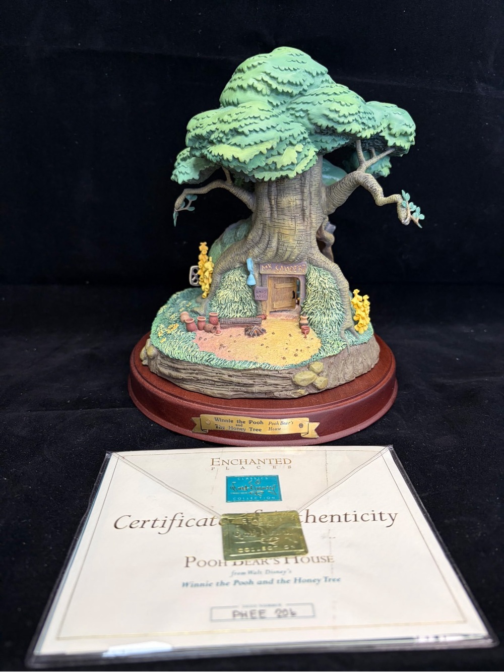 Disney Enchanted Winnie the Pooh Tree House Sculpture - 0279